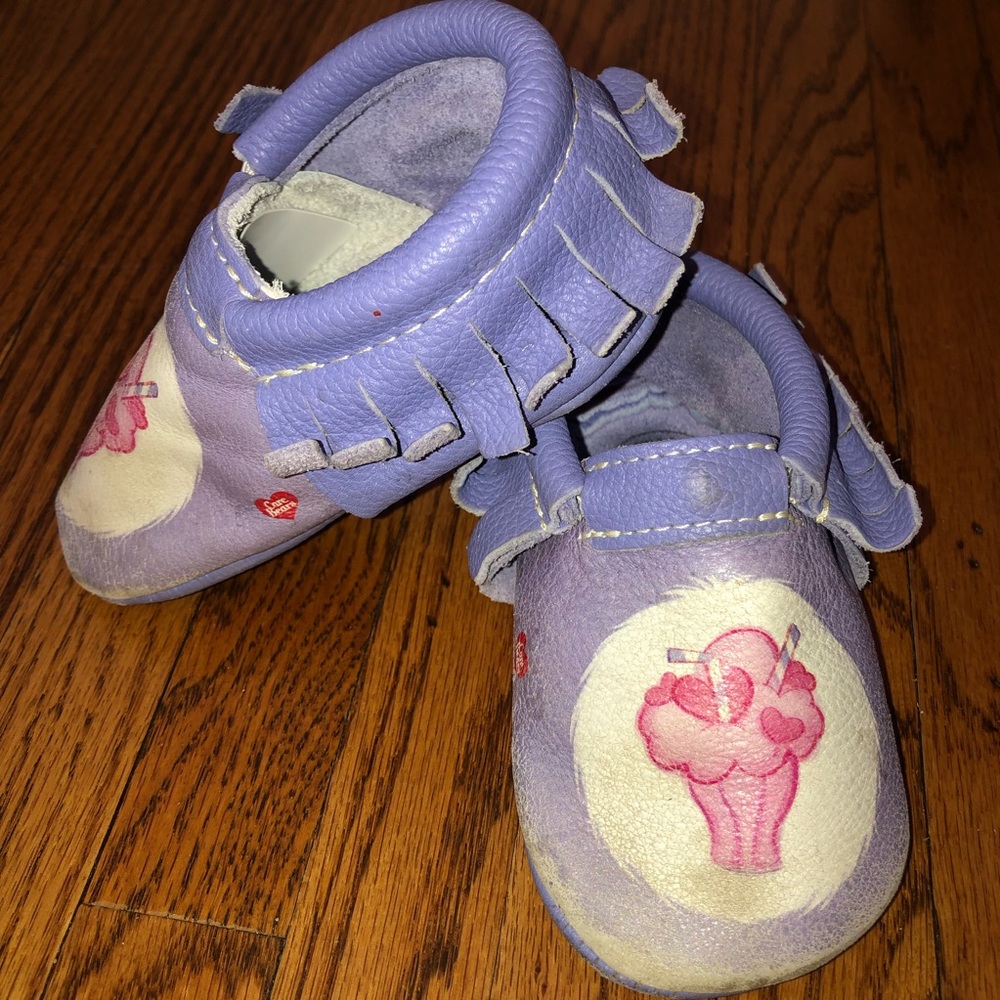 Share Bear Freshly Picked Moccasins